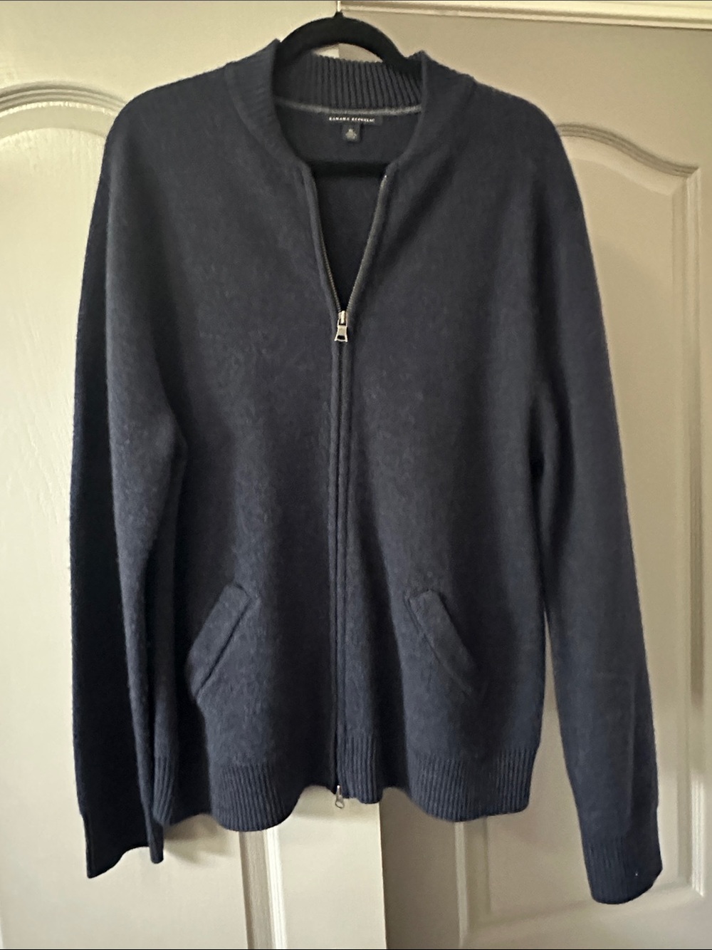 Banana Republic Navy Zip-Up Sweater.  100% Wool. Size XL